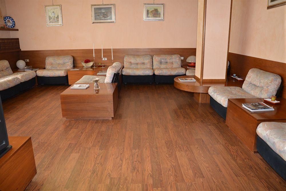 Hotel Salieri Legnago Buitenkant foto