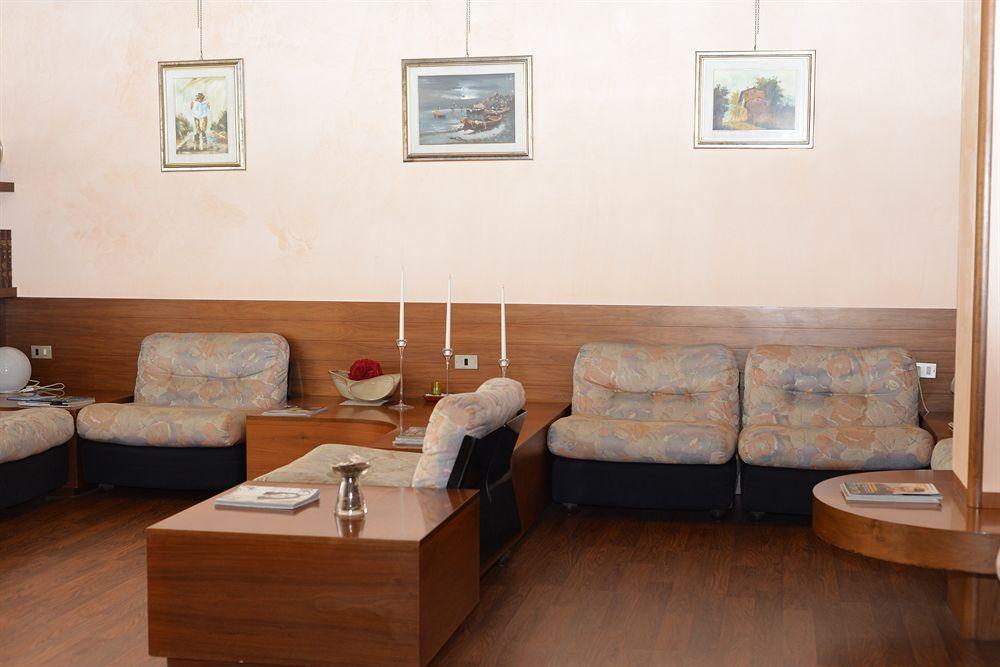 Hotel Salieri Legnago Buitenkant foto