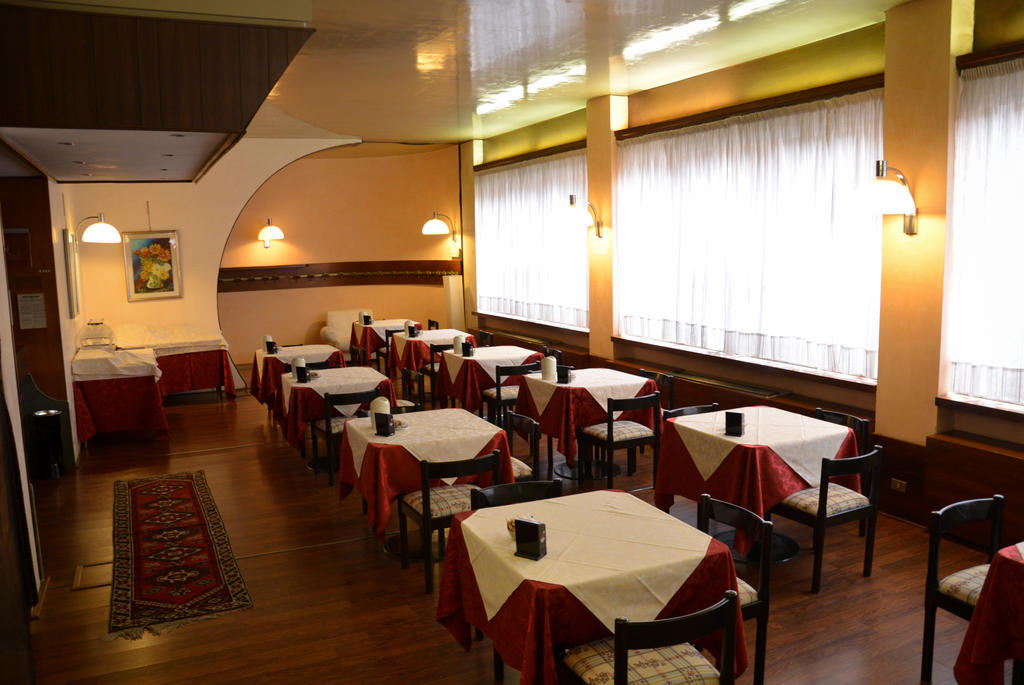 Hotel Salieri Legnago Buitenkant foto