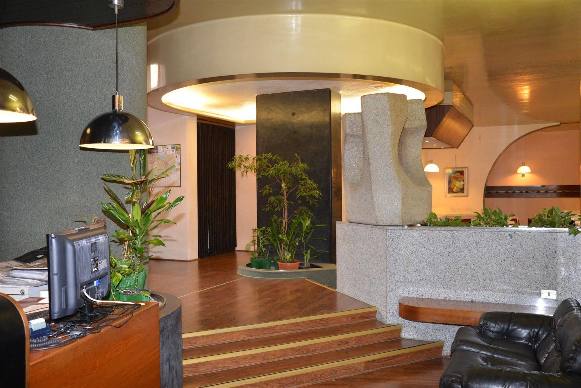 Hotel Salieri Legnago Buitenkant foto