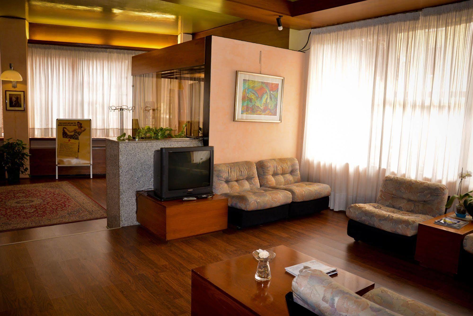 Hotel Salieri Legnago Buitenkant foto