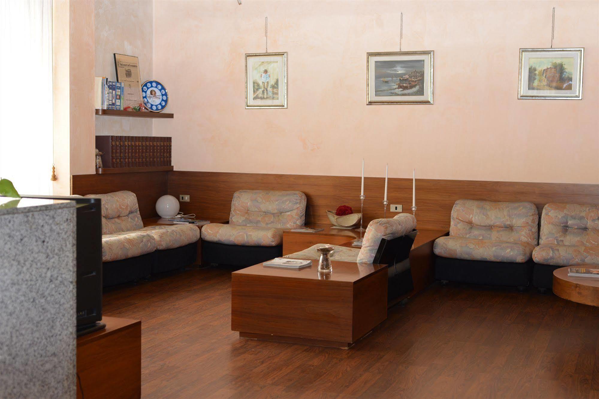 Hotel Salieri Legnago Buitenkant foto