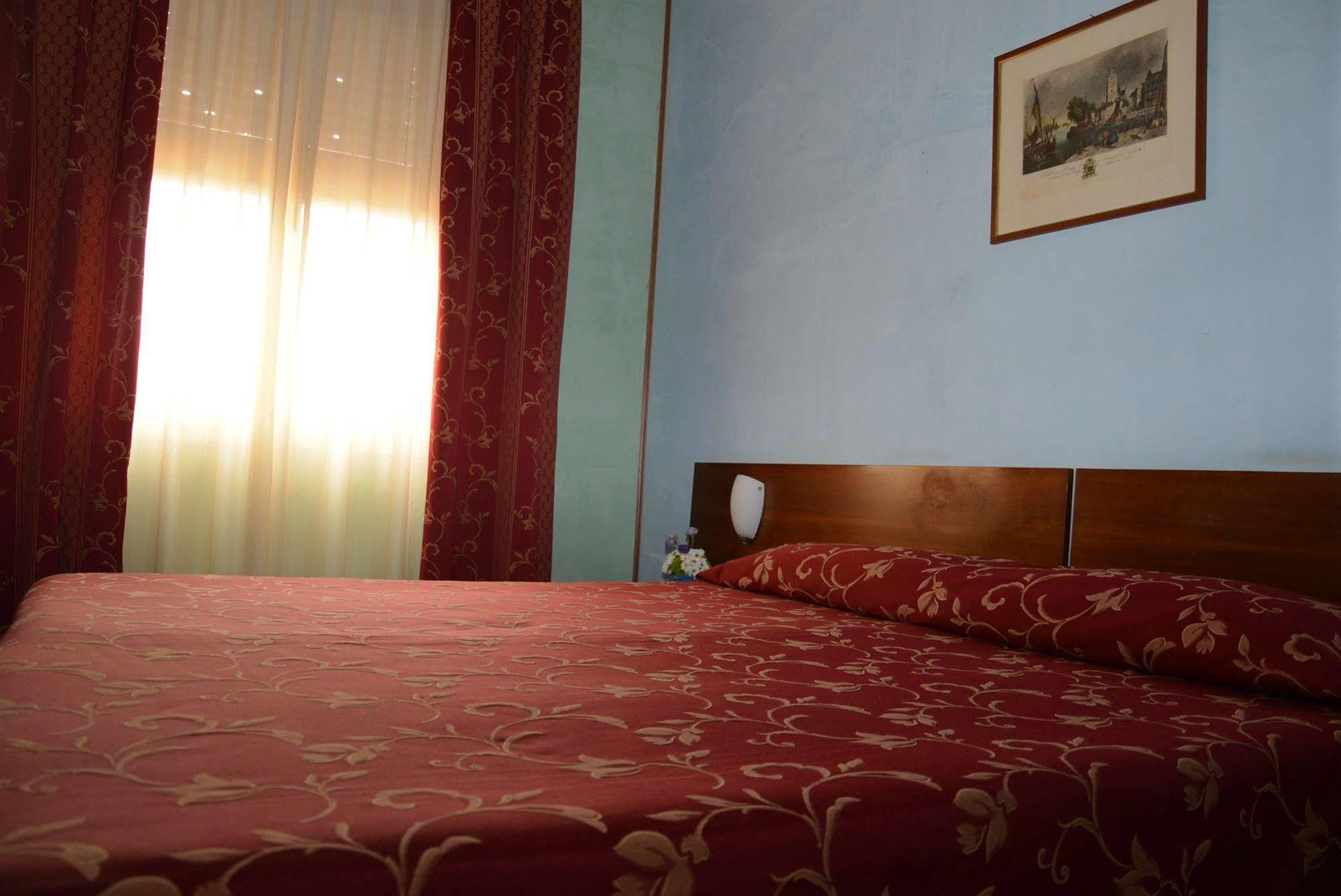 Hotel Salieri Legnago Buitenkant foto